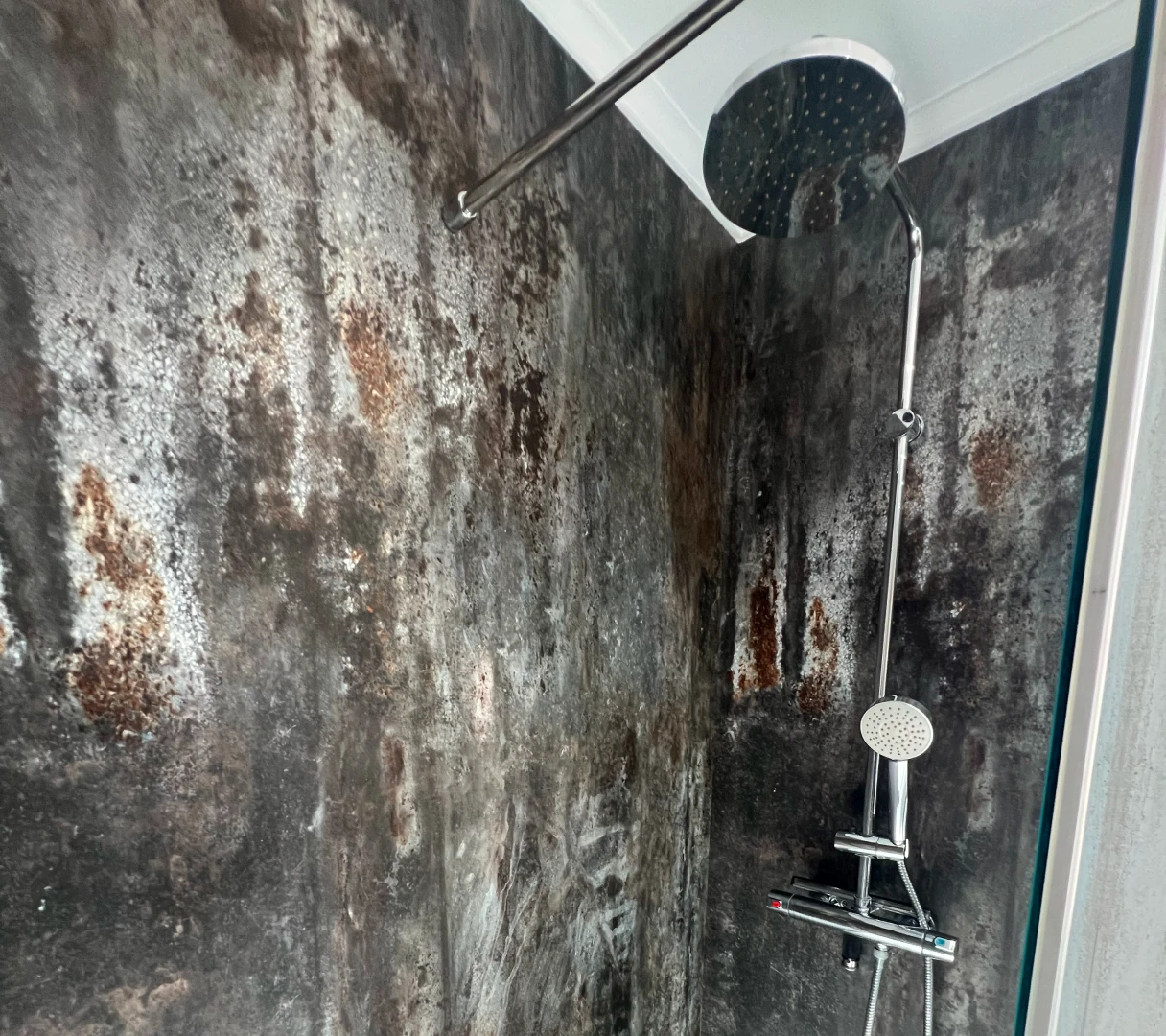 reforma_ba_o_charo_placas_gris_ducha_oxido_4_1x